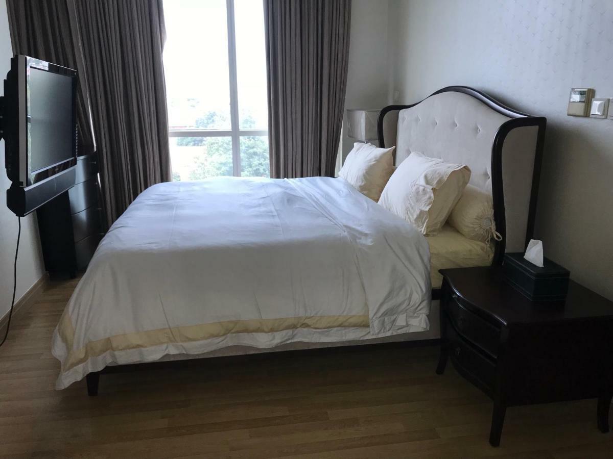 The Peak Residence At Sudirman - 3 Bedroom Exclusive Private Apartment Jakarta Exterior photo