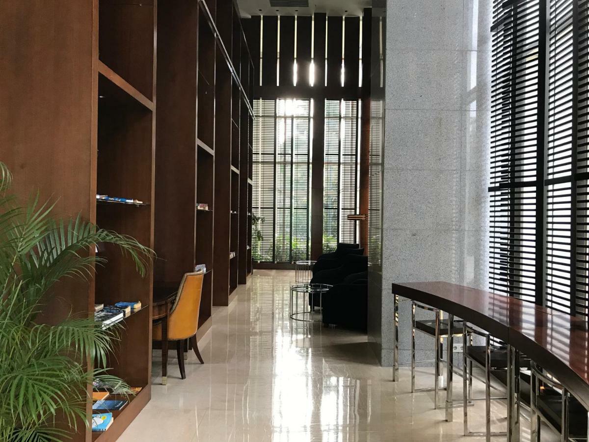 The Peak Residence At Sudirman - 3 Bedroom Exclusive Private Apartment Jakarta Exterior photo
